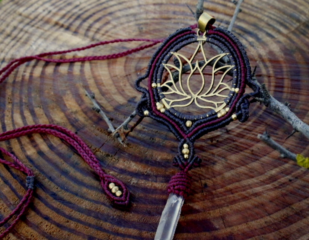 Lotus Macramé & Quartz Necklace